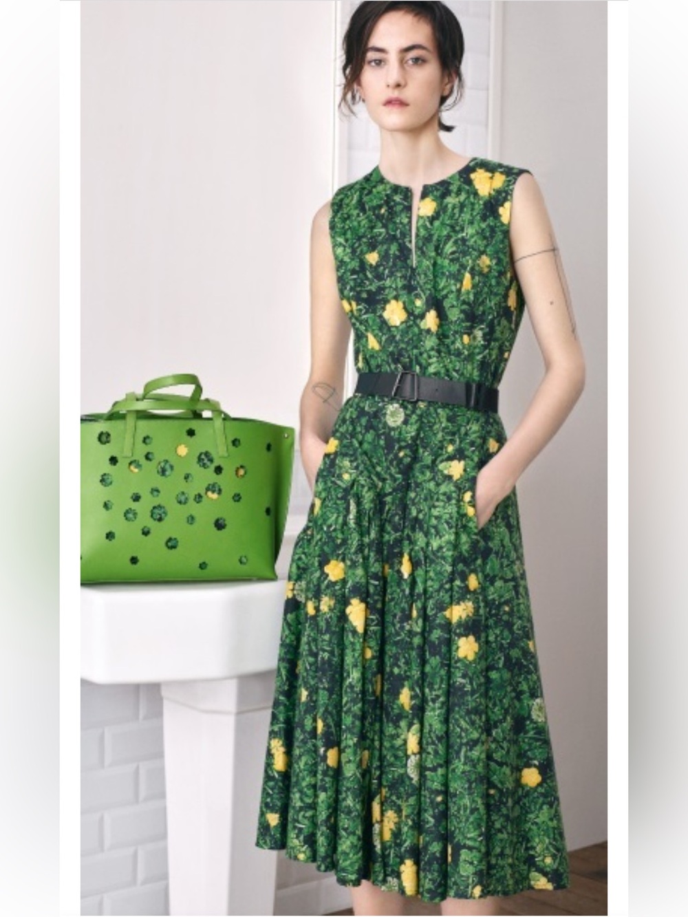 AKRIS Buttercup Floral Print A-line Dress Size 8 Green Yellow Cotton Voile Chic